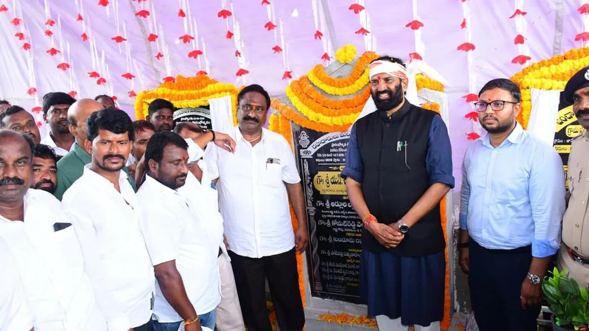 Tatipamula erupts in celebration as Uttam makes an emotional homecoming