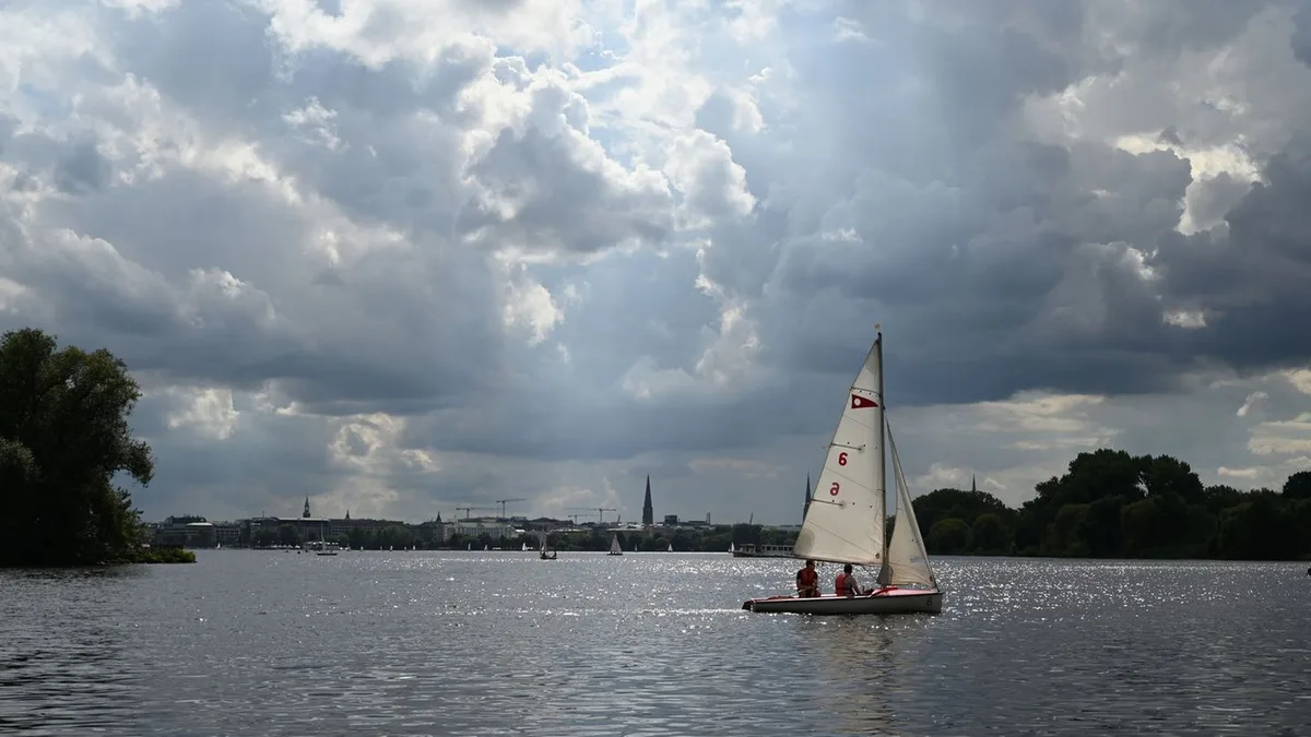 Wetteraussichten: Unbeständiges Wetter zum Wochenende - wo Gewitter drohen