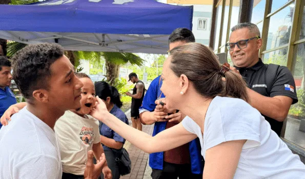 María Corina Machado responsabiliza a Delcy Rodríguez de no poder entrar al país