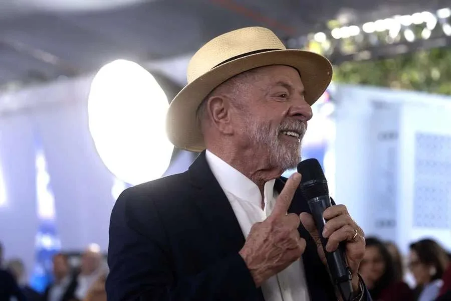Lula Da Silva acusa a los Bolsonaro de estar detrás del caso Banco Master