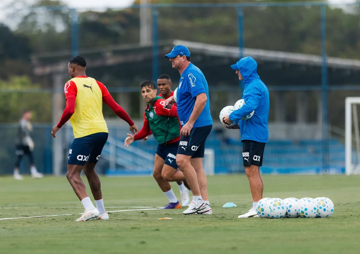 Ceni busca quebrar tabu contra Léo Condé em Bahia x Remo; veja