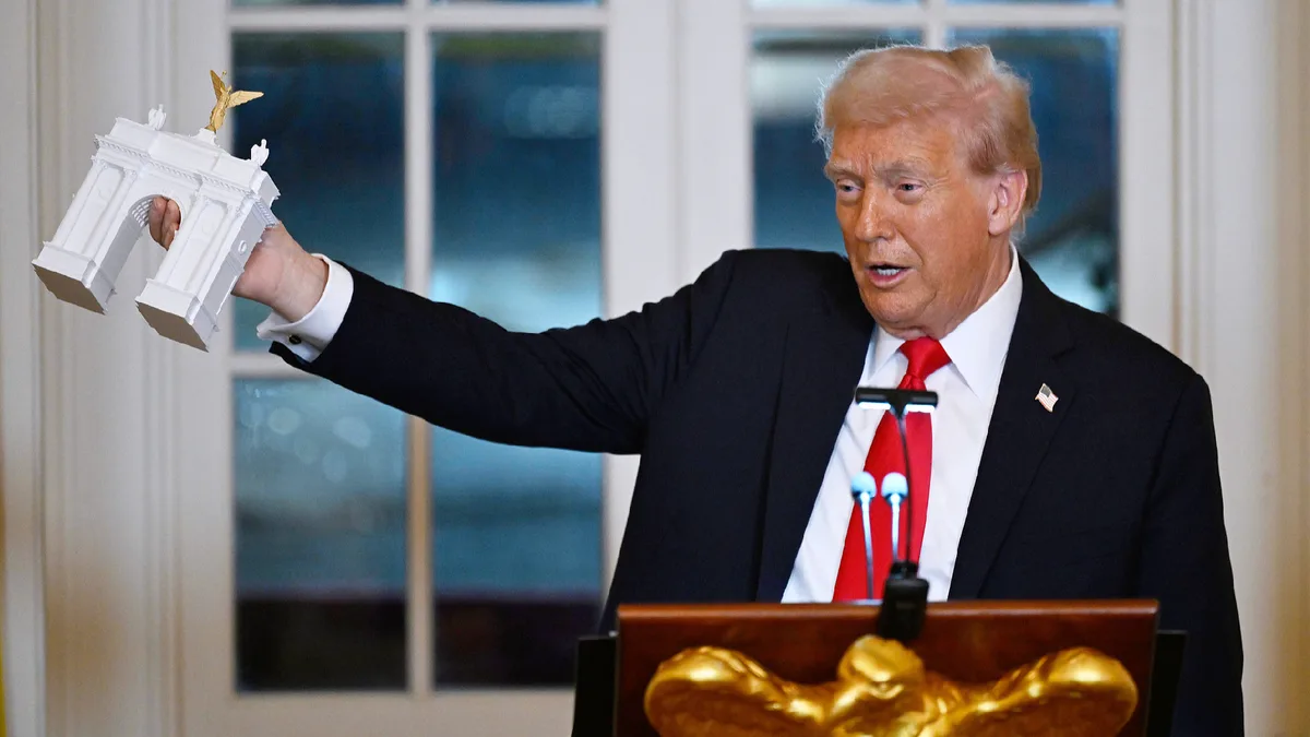 US county sues to block Trump's Triumphal Arch project