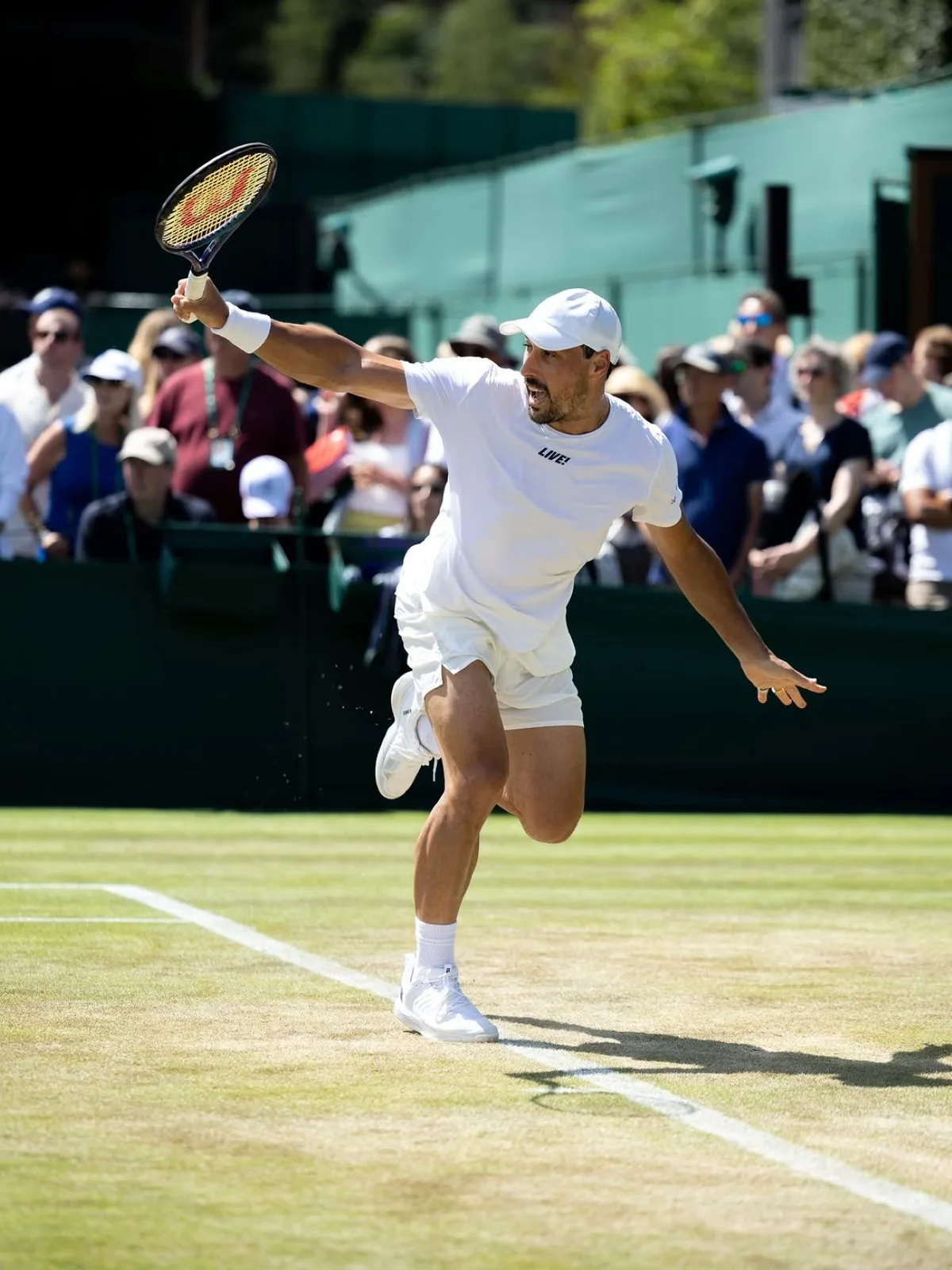 Fernando Romboli vence e chega à semifinal em torneio de tênis no Canadá