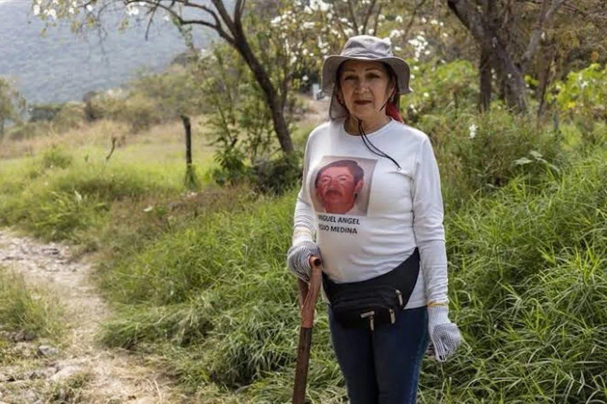 Atacan a tiros a madre buscadora cuando viajaba con sus tres nietas en Culiacán