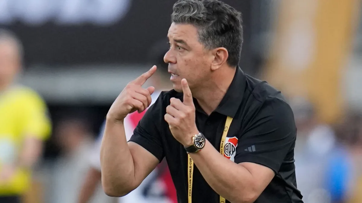 Fußball-Transferticker: „Die Puppe“ übernimmt Nationalteam