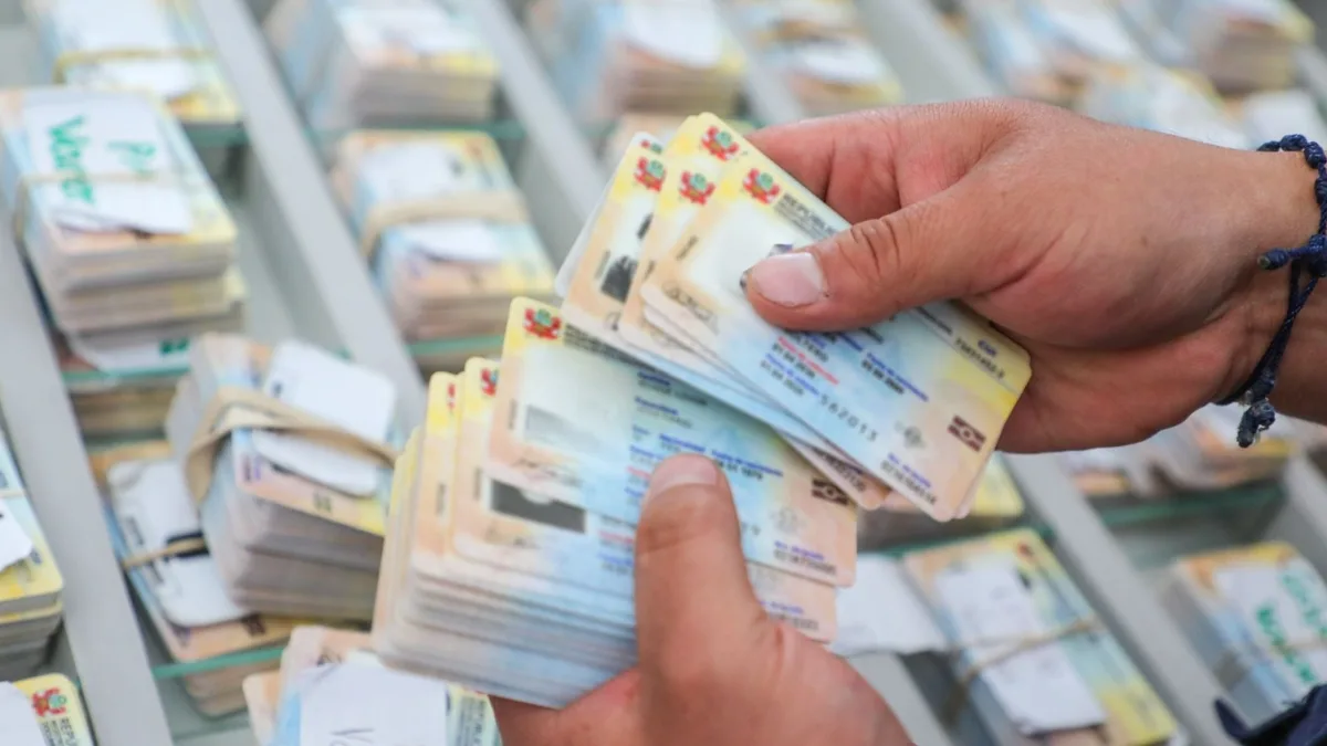Reniec habilita más de 100 locales para trámites y entrega de DNI este fin de semana: revisa las regiones y los horarios de atención