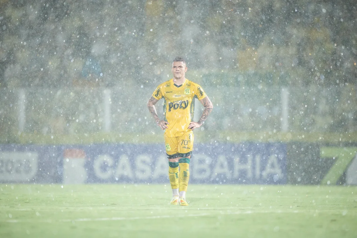 De volta após empréstimo ao Cuiabá, Rodrigo Rodrigues tem futuro indefinido no Mirassol