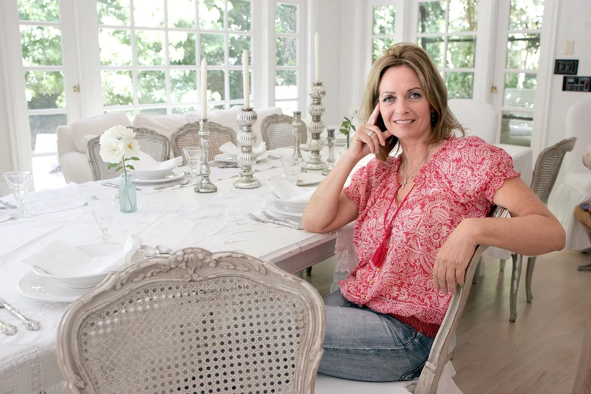 Rachel Ashwell, diseñadora de interiores: “Le vendimos a todo el mundo, desde Brad Pitt y Gwyneth Paltrow hasta a Madonna”