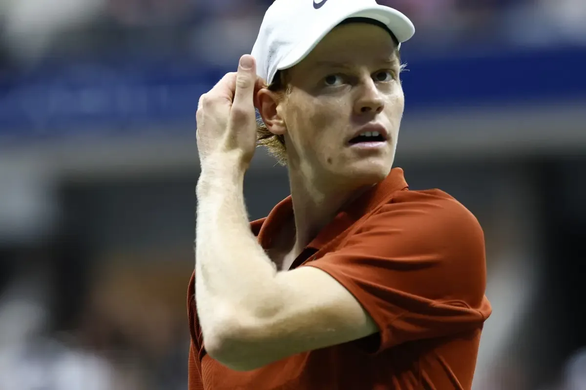 Número 1 do mundo, Jannik Sinner desiste do US Open devido a lesão