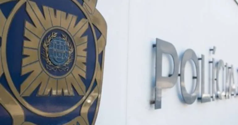 PJ apreende 150 kg de cocaína em contentor do Equador