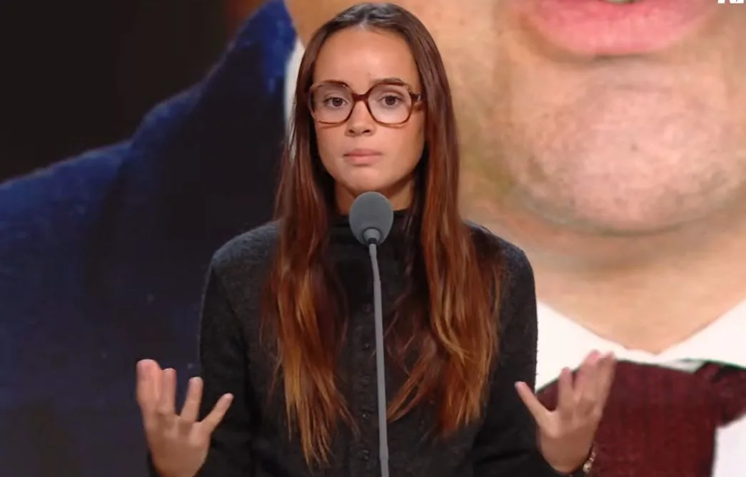 Militante au RN, à l’UNI et Bordelaise… Qui est Louise Montangon, l’étudiante qui écharpe la mobilisation lycéenne ?