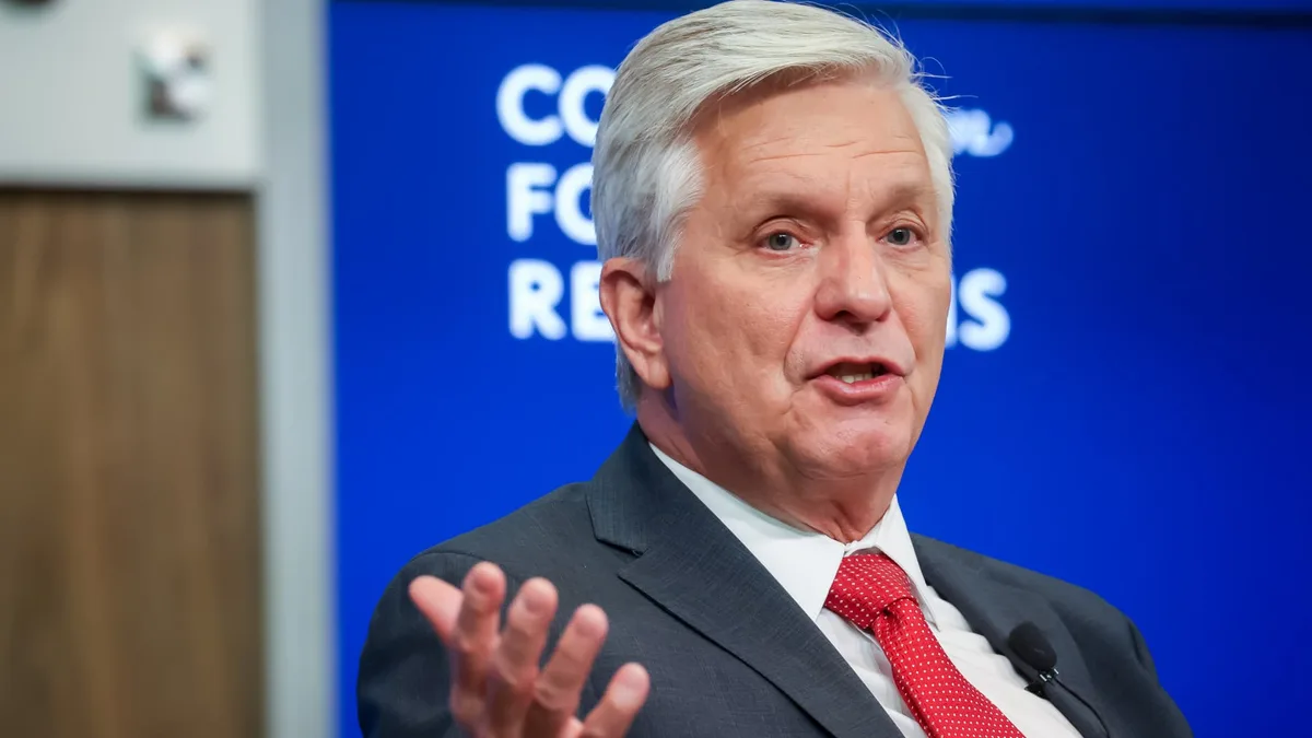 Fed Governor Waller indicates he will support holding rates steady at September meeting