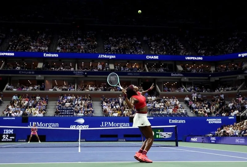 El US Open alcanza un premio histórico, pero también golpea el bolsillo de los aficionados