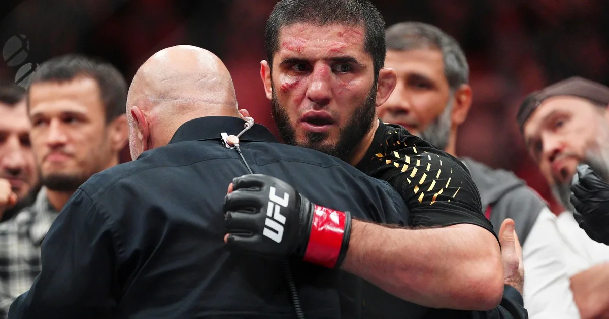 Islam Makhachev hizo historia en UFC 330: dejó atrás a Anderson Silva y quedó solo con un récord impresionante