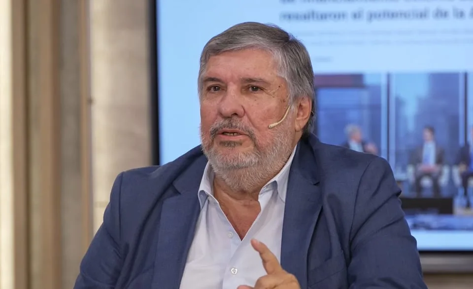 José Mayans dio detalles de la cumbre del PJ: “Estamos abiertos a que Massa y Kicillof compitan en una PASO”