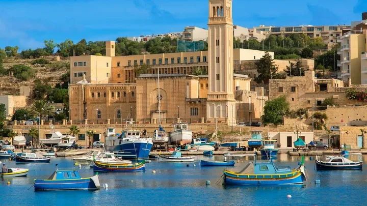 Malte, la Méditerranée en partage 1/5 : “L’apprentissage du français à Malte est un combat de tous les jours”