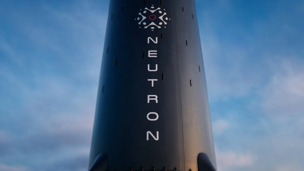 On l’attendait en 2024, 2025 et 2026, mais le premier vol de la fusée Neutron a encore été repoussé, cette fois à cause de simples poches d’air
