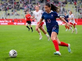 FC Barcelone - Paris FC. À quelle heure et sur quelle chaîne suivre le match de Ligue des champions féminine en direct ?
