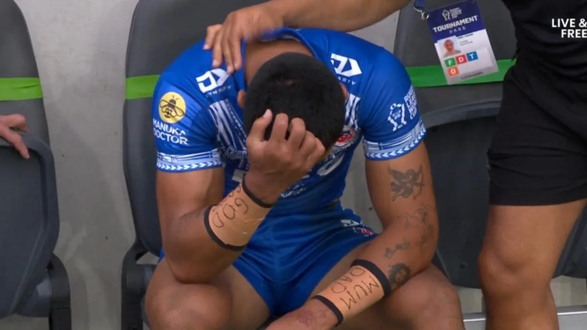 Samoa’s Deine Mariner limps off 10 minutes into World Cup opener as two France players face head injury assessments
