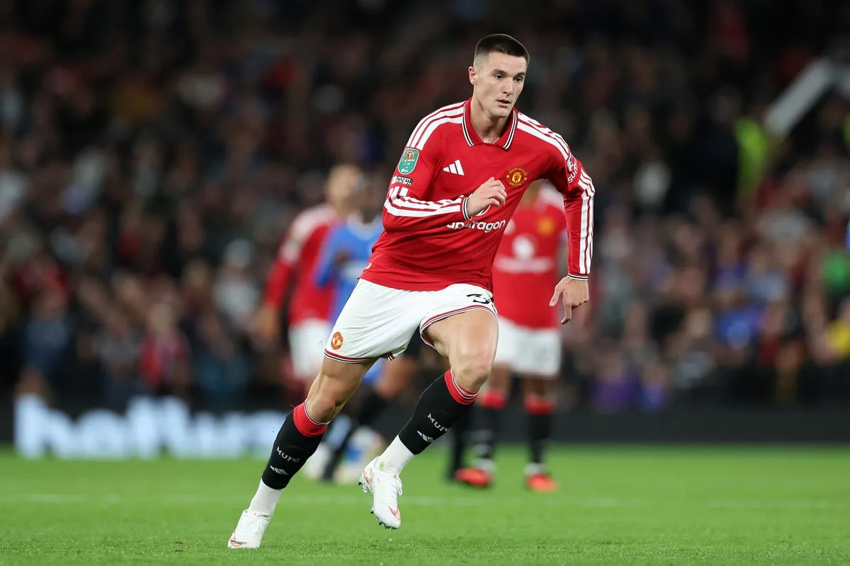 Michael Carrick issues Manchester United injury update amid Benjamin Sesko concern