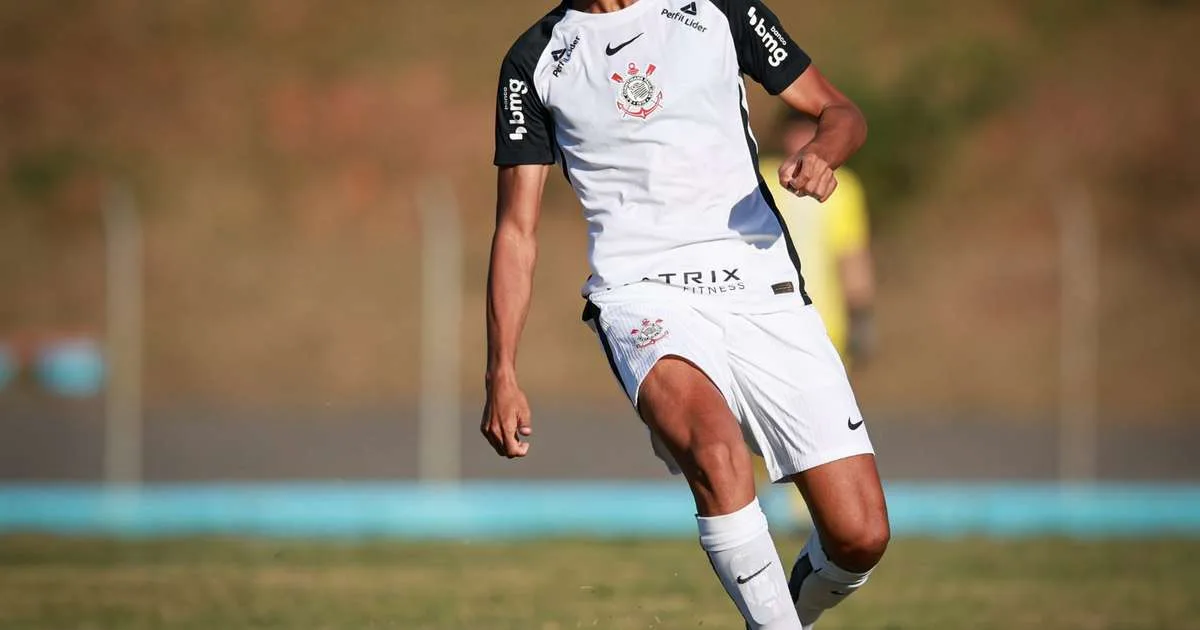 Fernando Diniz prepara estreia de joia em Corinthians x Flamengo
