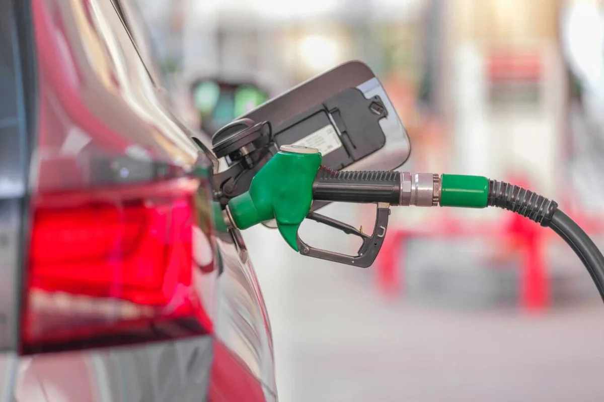 Gaz, essence, électricité : pourquoi tout va coûter plus cher cet hiver