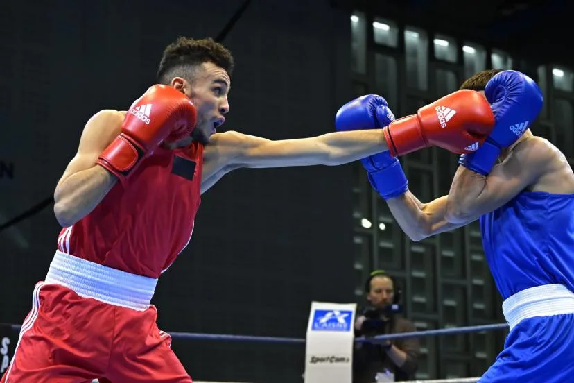 Billal Bennama, vainqueur aux points de son combat contre Gor Ayvazyan, se qualifie pour les 8es de finale de l'Euro