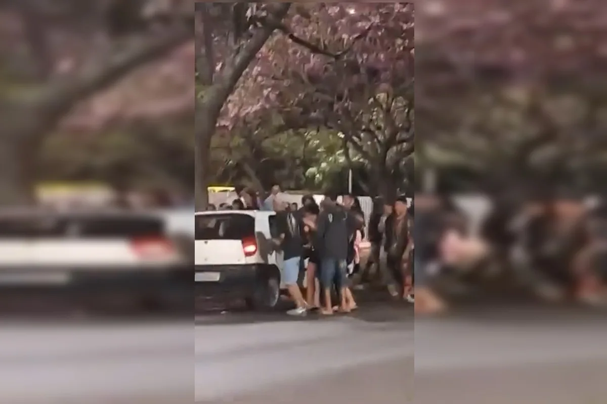 Homem é preso após esfaquear 2 pessoas durante evento em Santa Maria