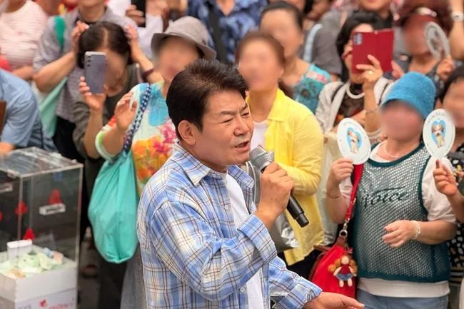 진성, 노래로 전한 따뜻한 이웃 사랑