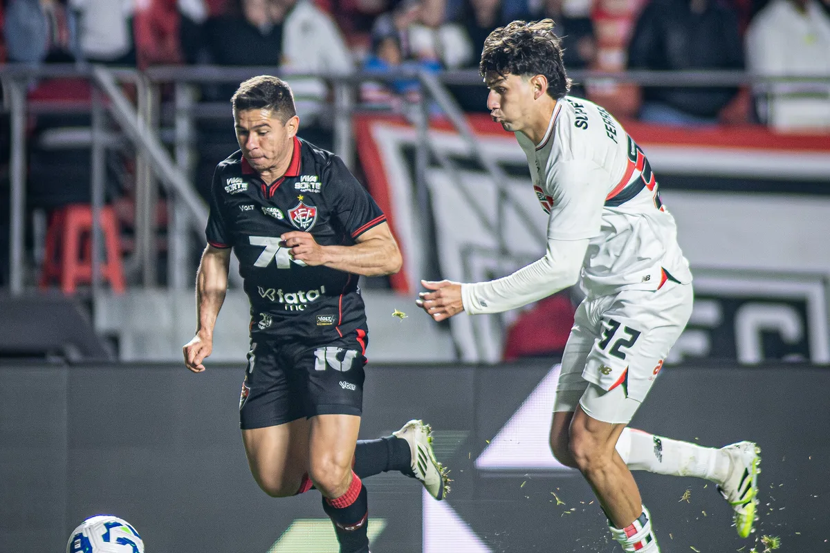 São Paulo x Vitória: onde assistir, escalações, palpites e arbitragem