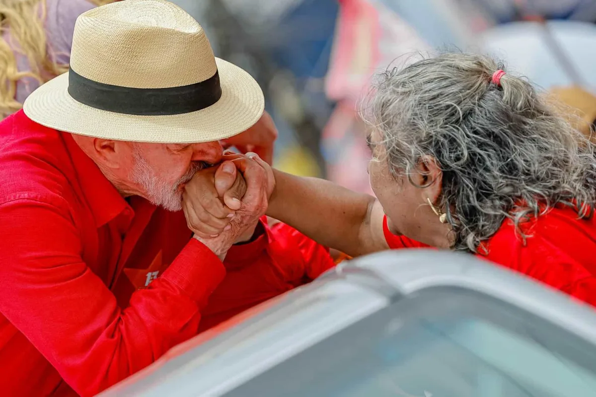 Vira voto: Datafolha aponta eleitores que podem definir a eleição em favor de Lula