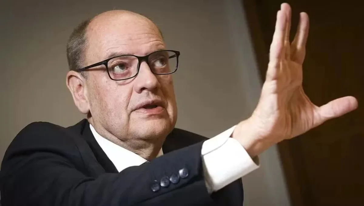 RJ exonera 6,1 mil comissionados; maioria não tinha senha para trabalhar