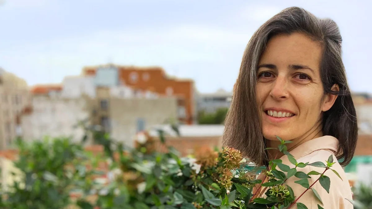Andrea G. Padín, paisajista: "Durante el otoño el jardín se contempla muchas veces desde el interior de la casa, y una buena iluminación prolonga su presencia más allá de las horas de sol"