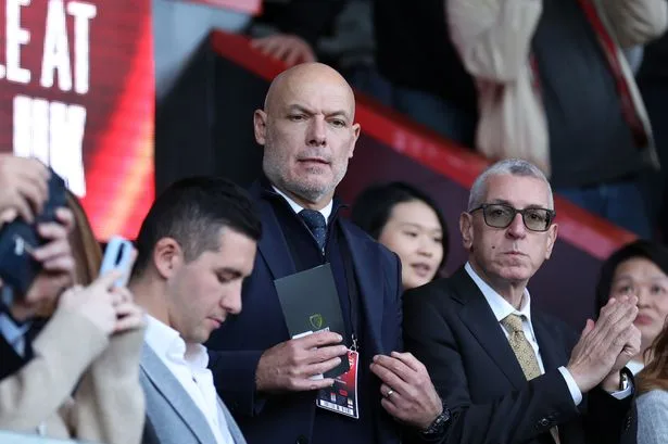 Howard Webb sent unanimous Pro Ref verdict after Manchester derby VAR howler