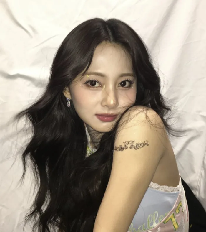 "하나의 중국 지지해"…트와이스 쯔위, 中 압박 속 JYP와 재계약 논의[SC이슈]