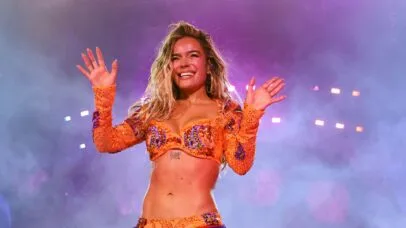 Por que todas as garotas estão chorando na balada?