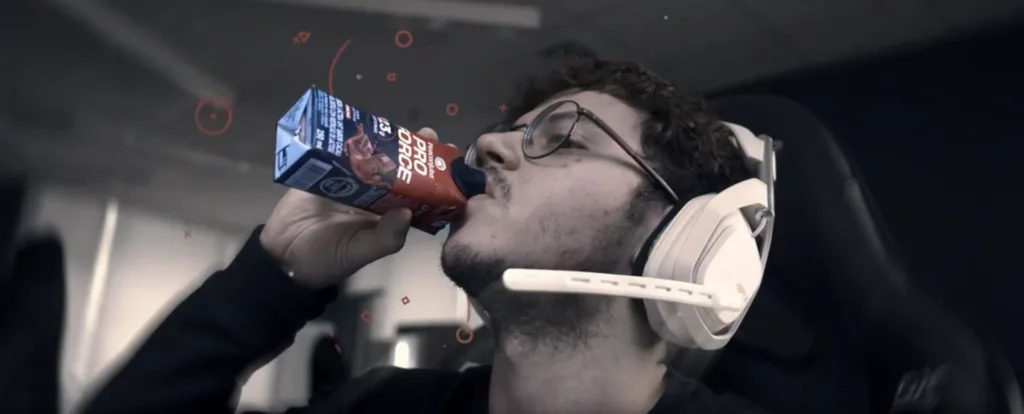 Piracanjuba repete ação, dessa vez com Arrascaeta, e transforma viralização em campanha