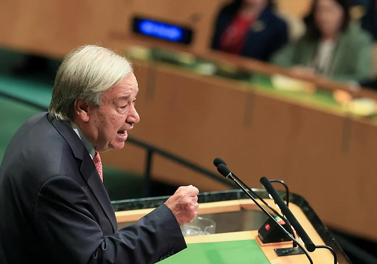 Guterres se despide de la ONU con un grito de alarma sobre el estado del planeta: «Las grietas se han convertido en abismos»
