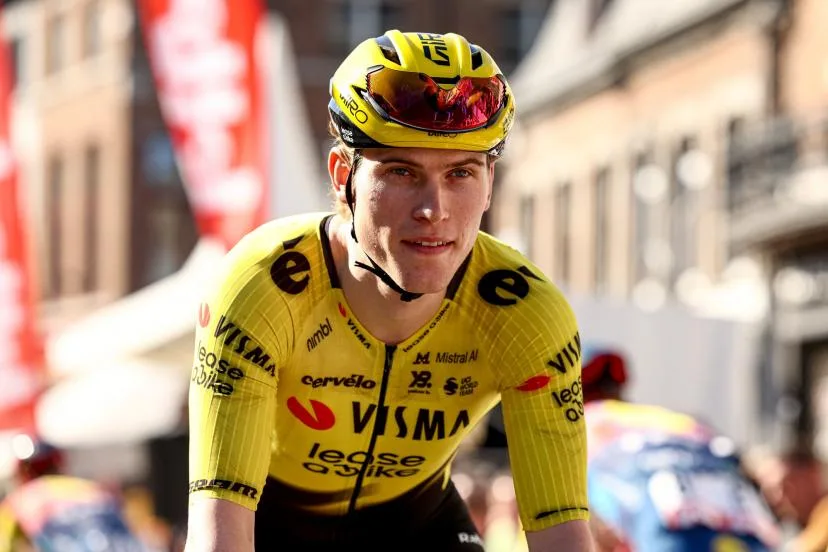 Per Strand Hagenes réussit un coup du kilomètre et remporte Paris-Tours, Christophe Laporte 3e