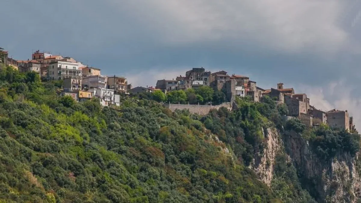 Un pueblo de 4.000 habitantes busca vecinos: vende casas por 1 euro y está a 70 km de Roma