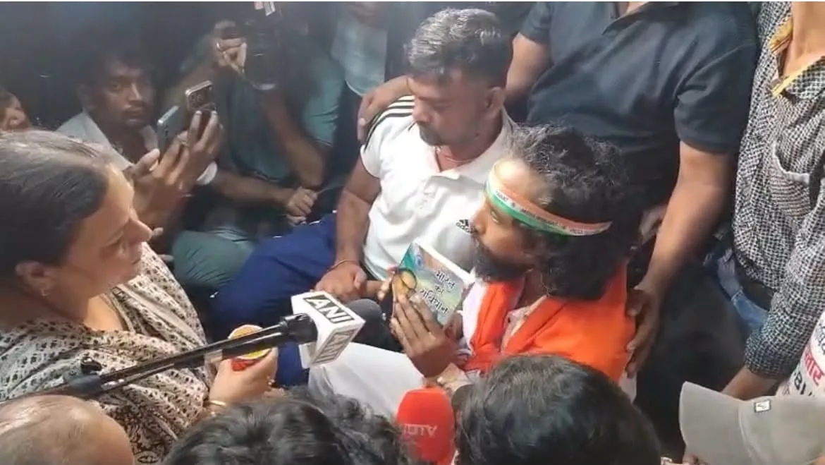 Jharkhand Student Leader Devendra Nath Mahto Ends Hunger Strike