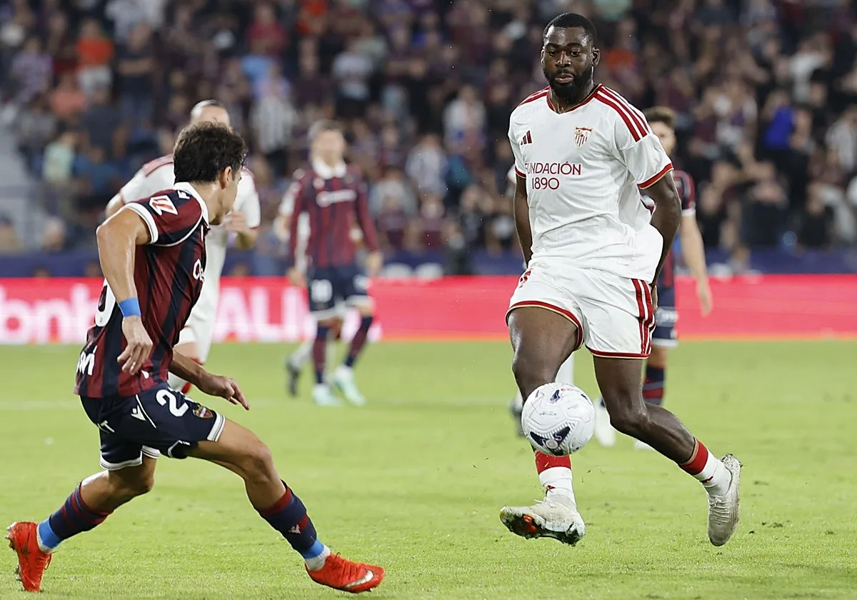 Levante UD - Sevilla FC, las notas de los jugadores: Fofana lidera, Isaac golazo y lío y Cordero es lamentable protagonista