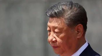 Xi promete intensificar combate à corrupção antes de reunião decisiva do PC Chinês