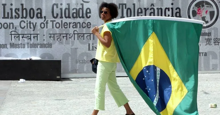 Vistos de residência na UE sobem 10,1% Brasil em 4.º lugar