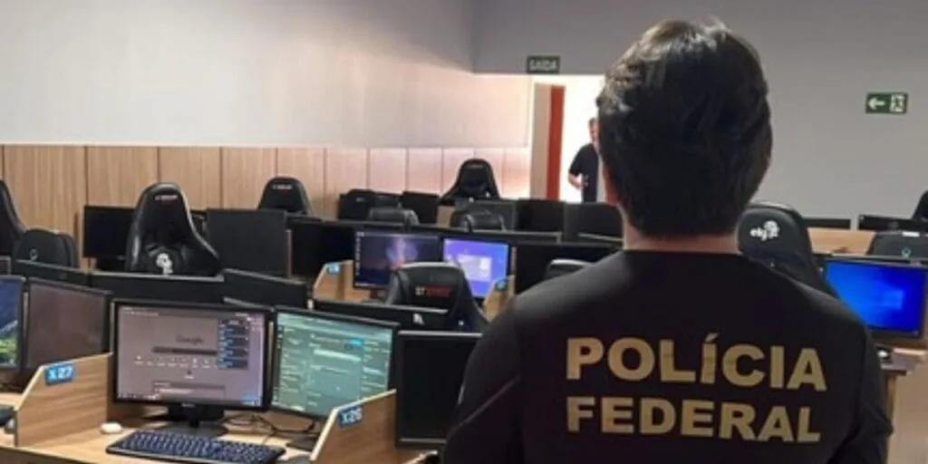 Operações da Polícia Federal e do MPRJ miram lavagem de dinheiro e bets ilegais