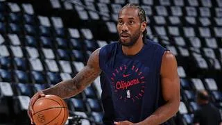 NBA: Kawhi Leonard pide disculpas por el escándalo salarial en Los Ángeles