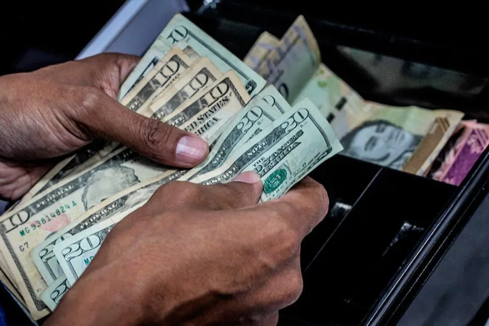 Dólar BCV sigue su ritmo alcista mientras se acerca a romper nueva barrera inflacionaria