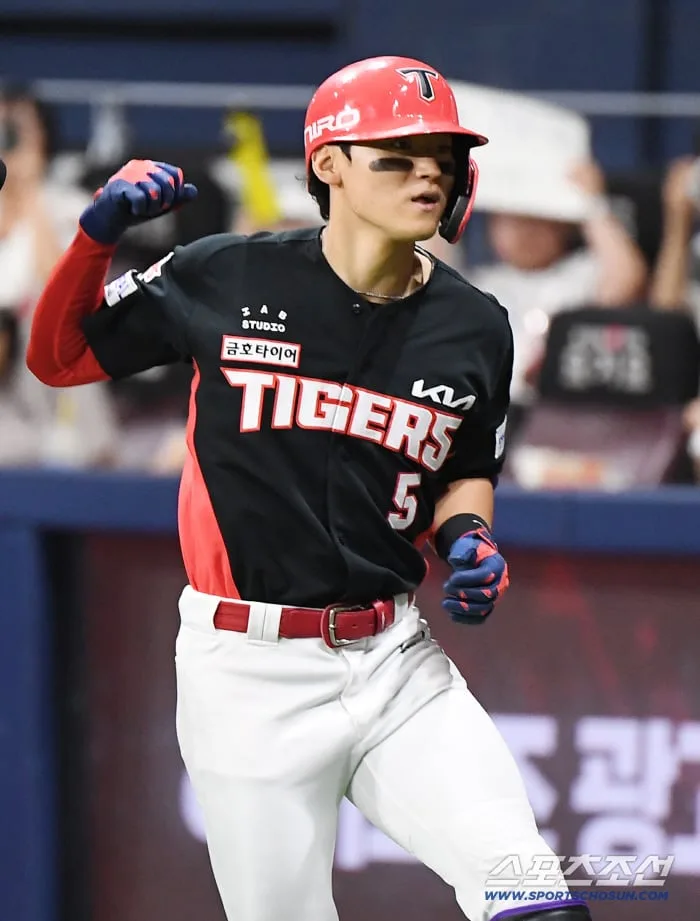 [포토] 38호 홈런 터트린 김도영