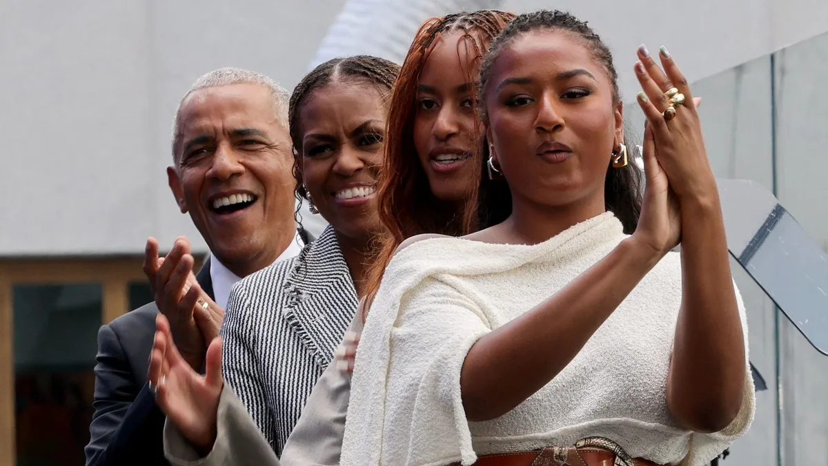 Michelle Obama sorprende con la sincera confesión sobre sus hijas y desata un intenso debate: "Barack lloró, yo les dije adiós"