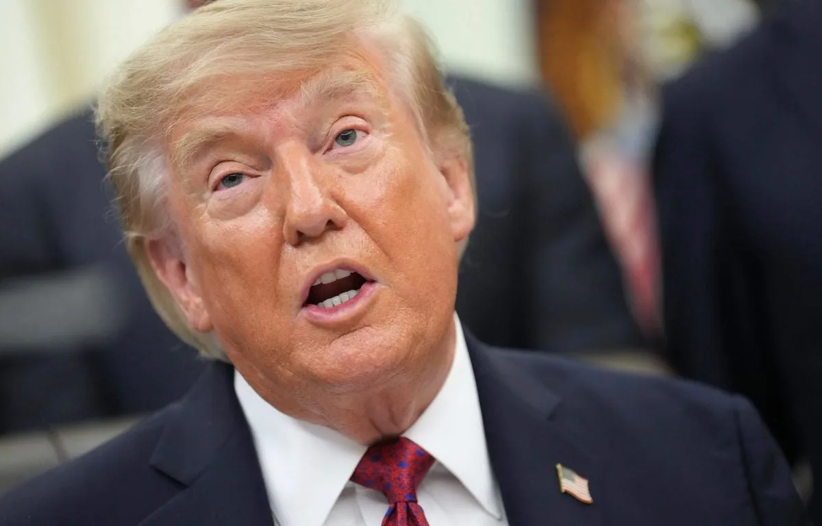 Etats-Unis : Trump va rencontrer les patrons du pétrole pour essayer de faire redescendre les prix